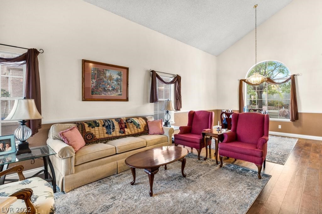 1906 Allen Grove Court