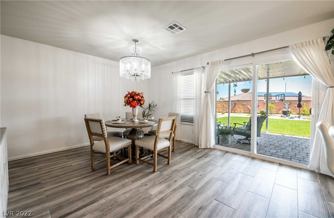 2412 Evening Snow Court