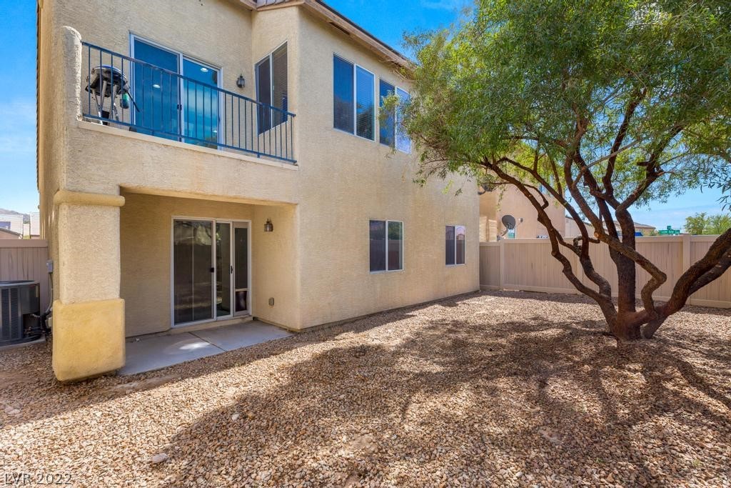 3427 Sheep Canyon Street