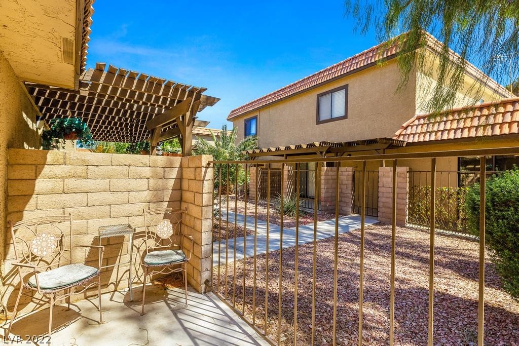 735 Apple Tree Court
