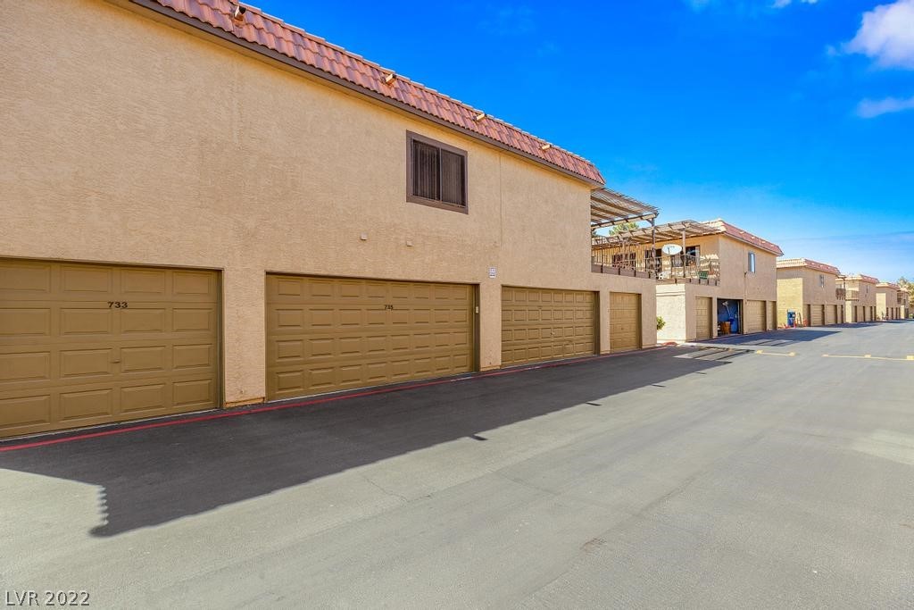 735 Apple Tree Court