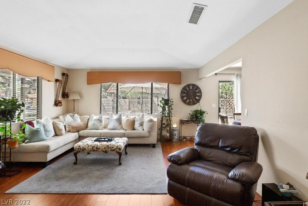 735 Apple Tree Court