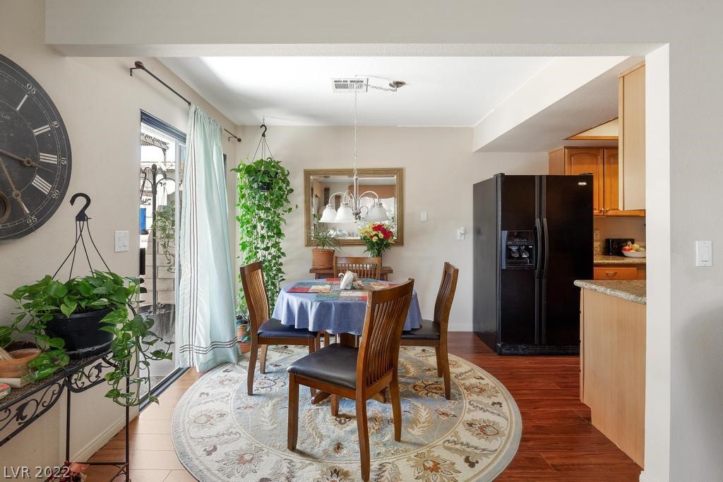 735 Apple Tree Court