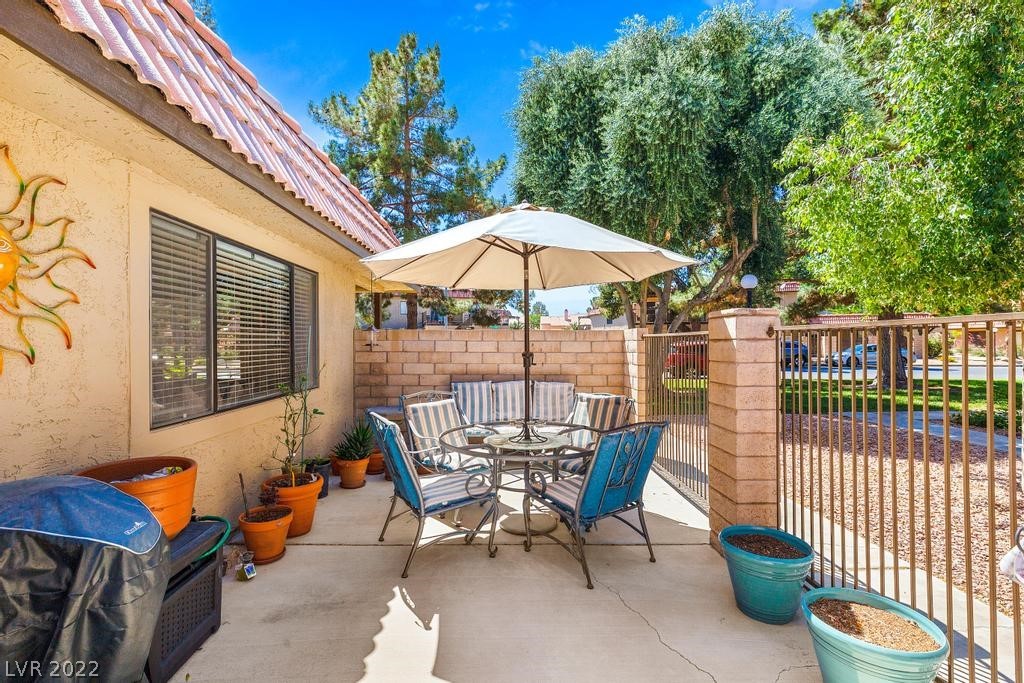735 Apple Tree Court