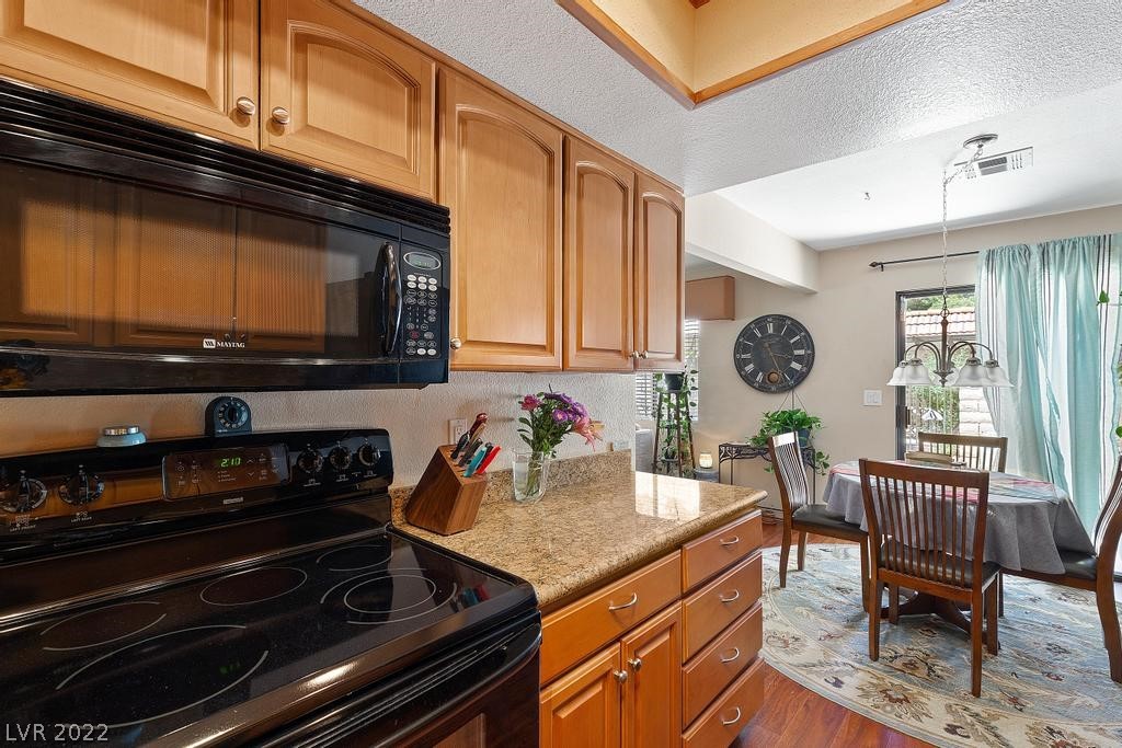 735 Apple Tree Court