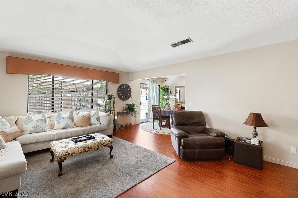 735 Apple Tree Court