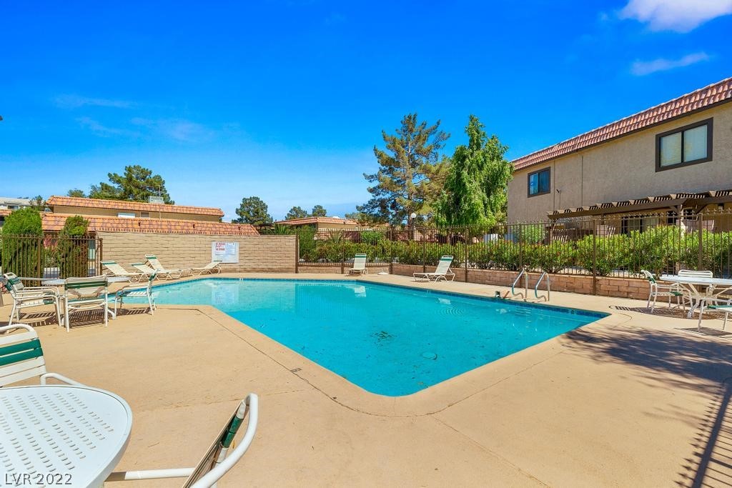735 Apple Tree Court