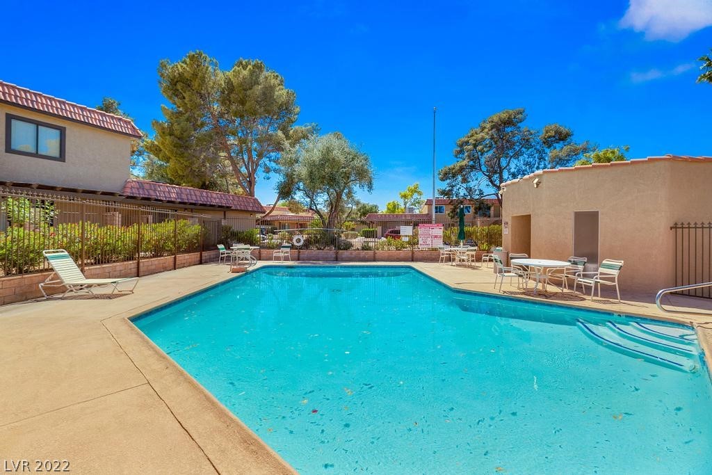 735 Apple Tree Court