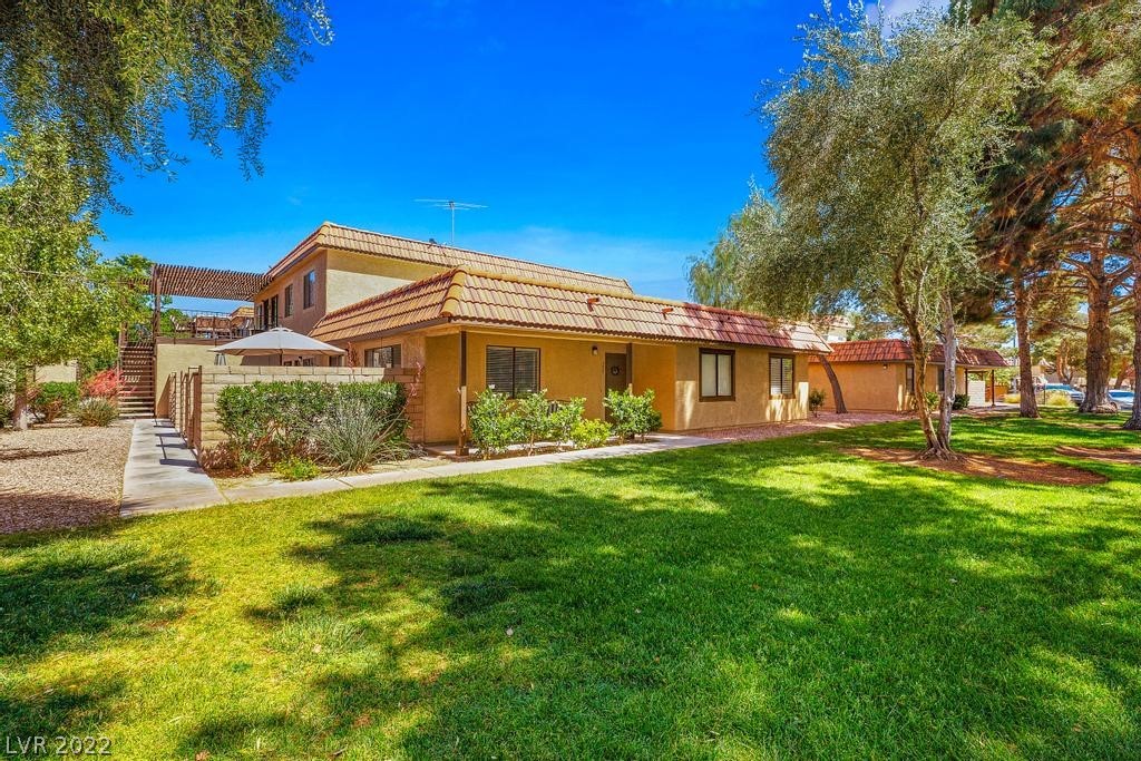 735 Apple Tree Court