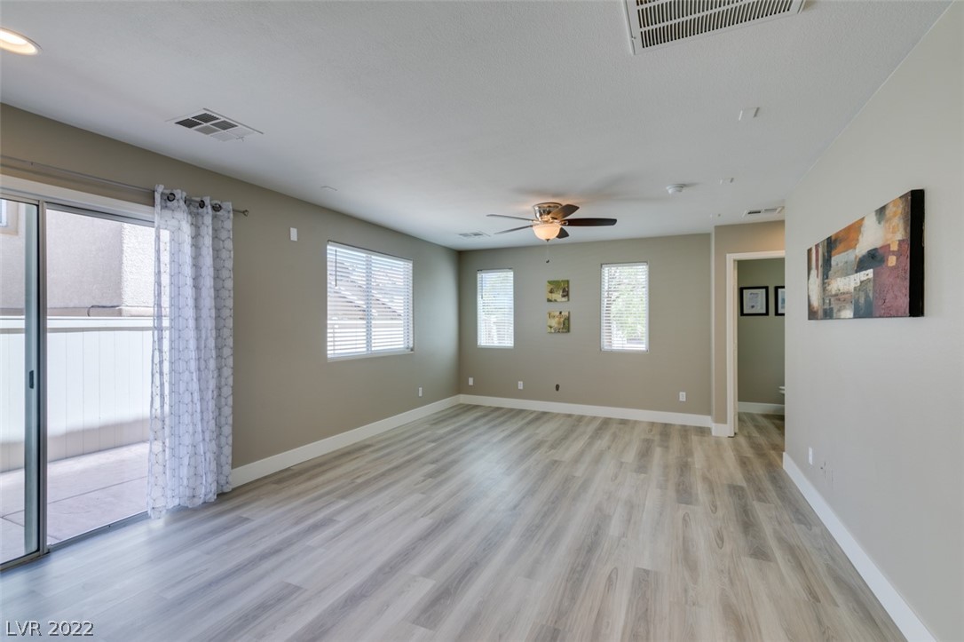 8264 Wildwood Glen Drive