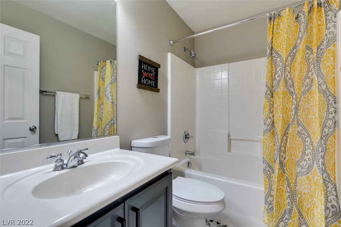 8264 Wildwood Glen Drive