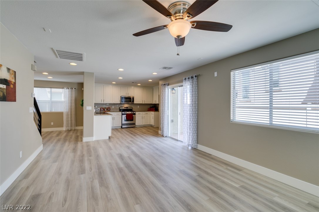 8264 Wildwood Glen Drive