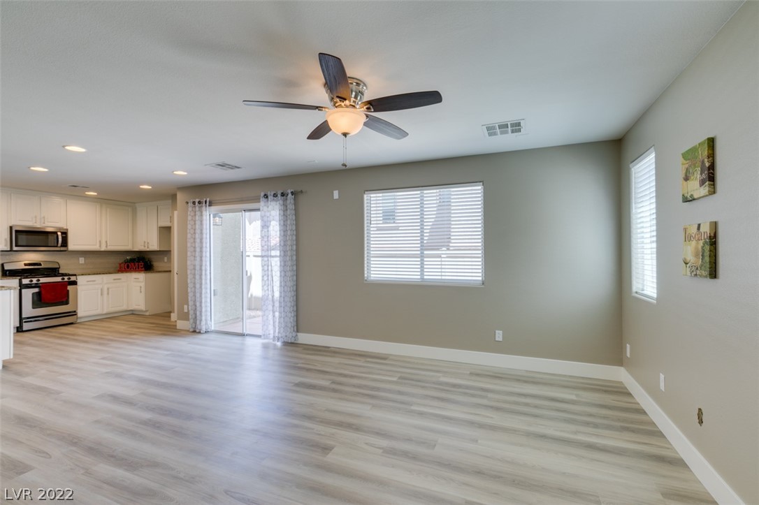 8264 Wildwood Glen Drive