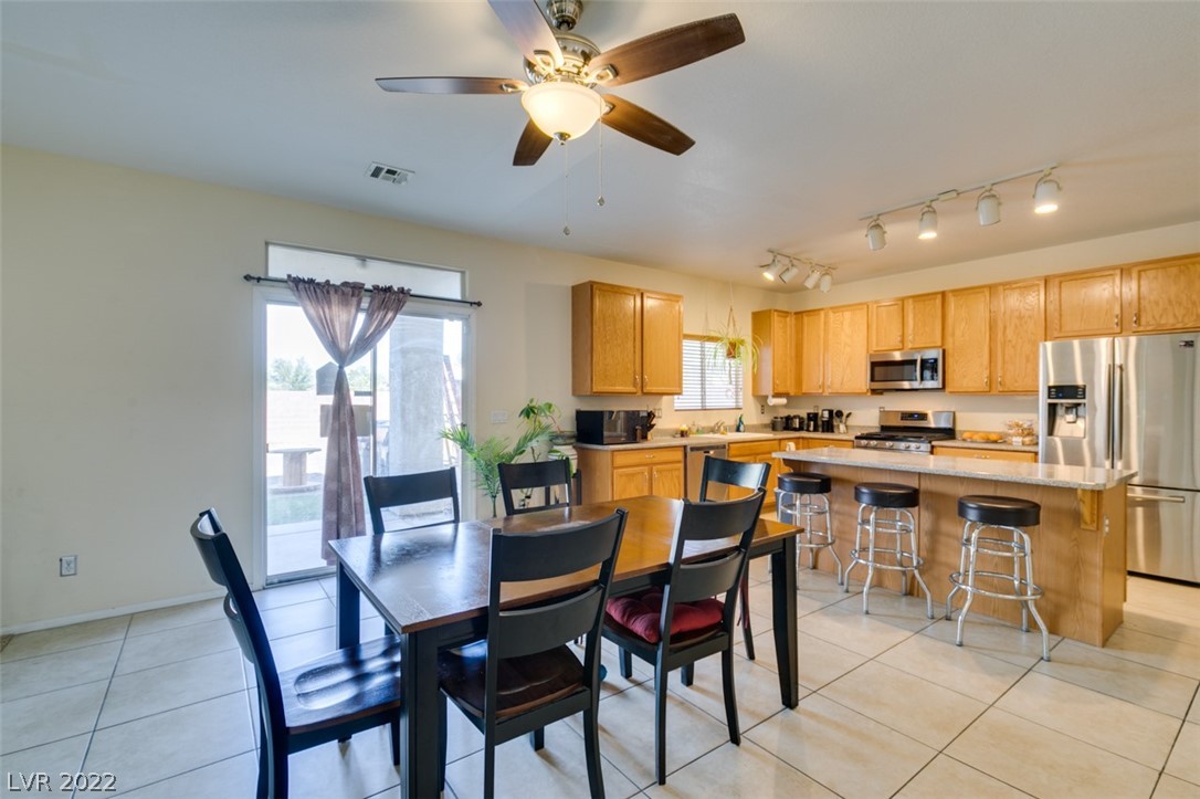 3836 Canary Cedar Street