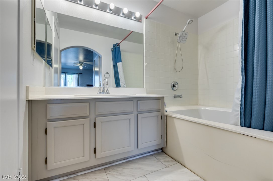 698 S Racetrack Road Unit: 1213
