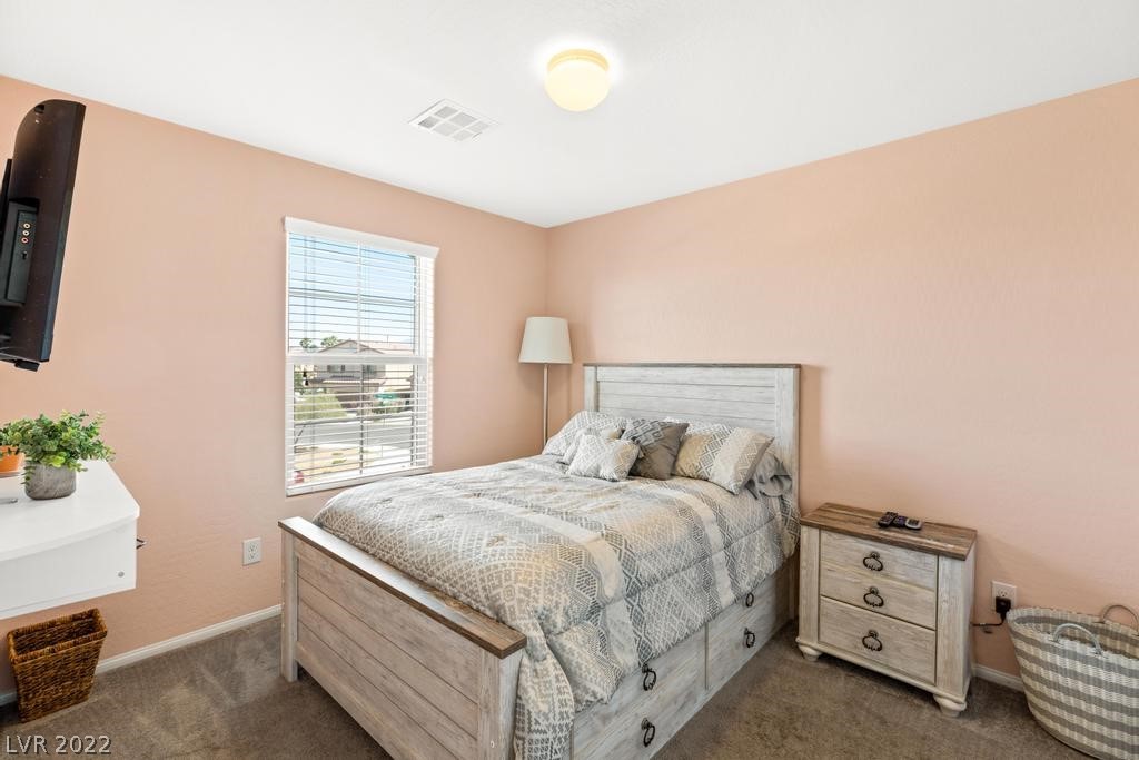 5453 Montgomery View Lane