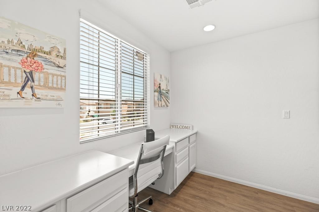 5453 Montgomery View Lane