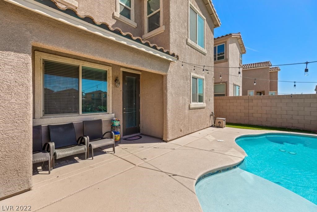 5453 Montgomery View Lane