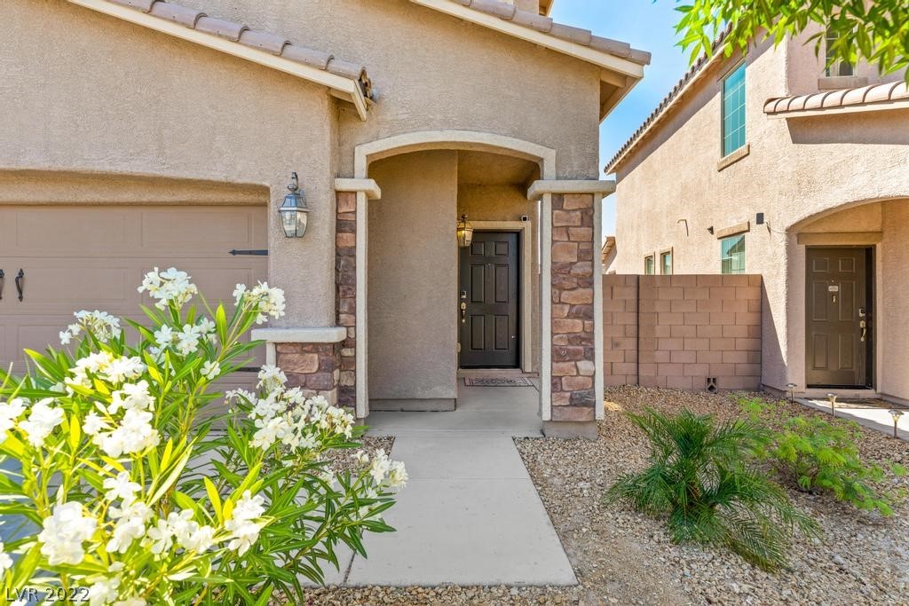5453 Montgomery View Lane