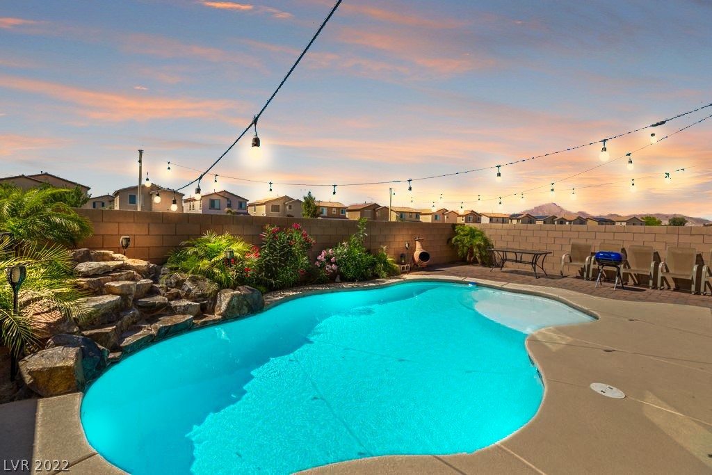 5453 Montgomery View Lane