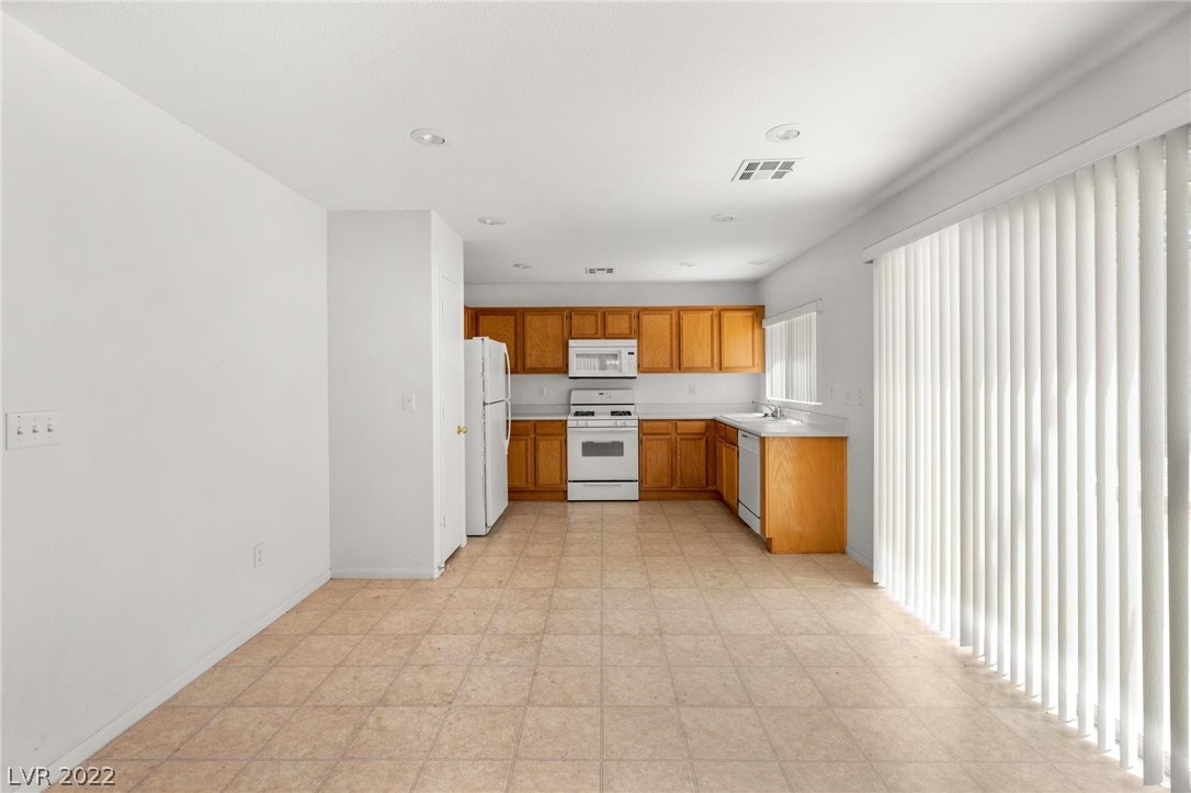 3661 Laguna Veneta Avenue