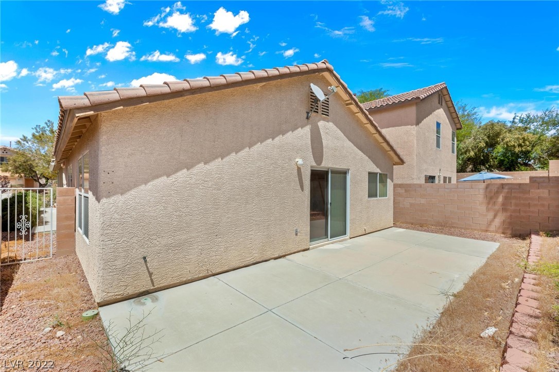 3661 Laguna Veneta Avenue