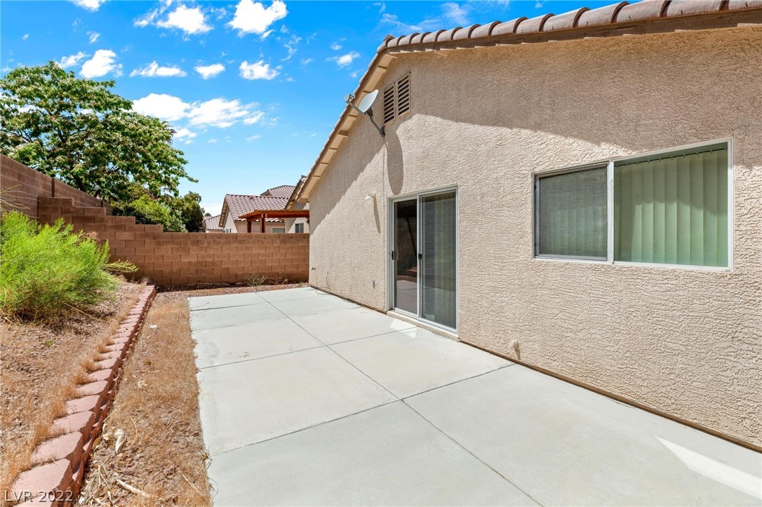 3661 Laguna Veneta Avenue