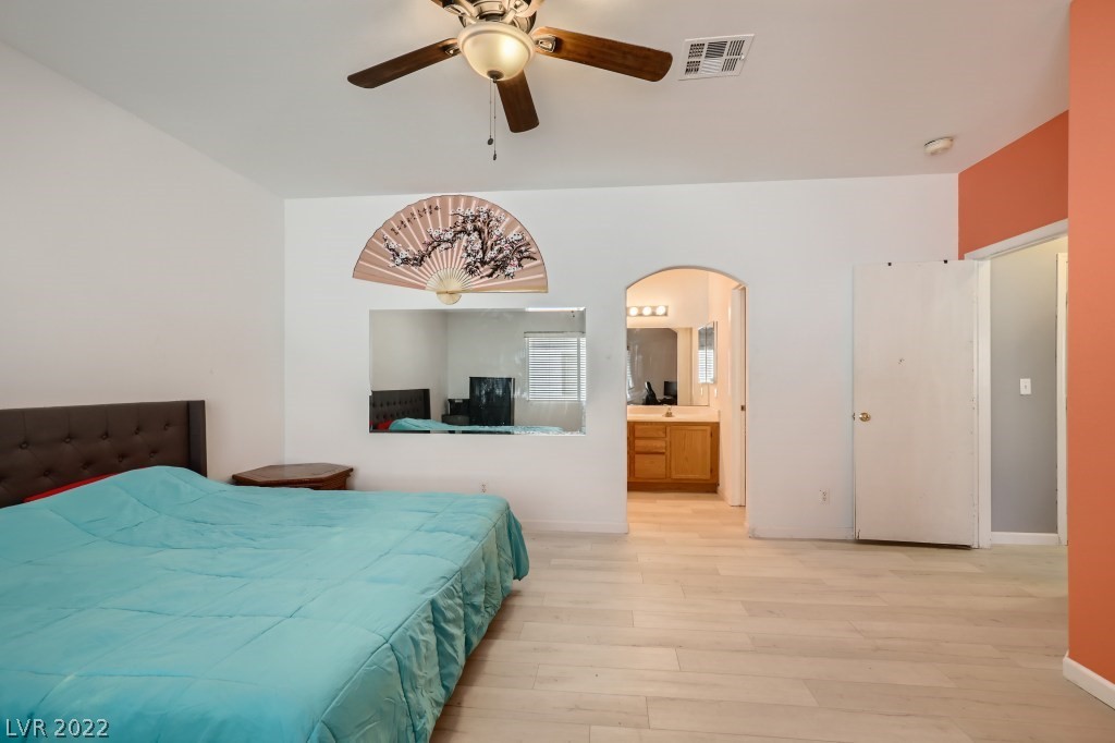 6800 Indian Chief Drive Unit: 204