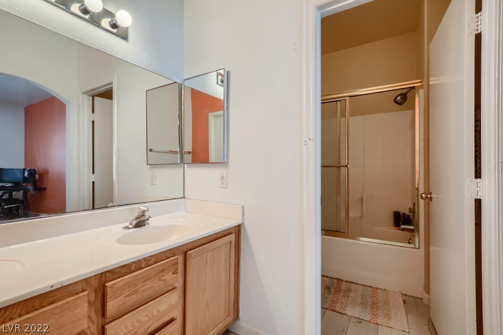 6800 Indian Chief Drive Unit: 204