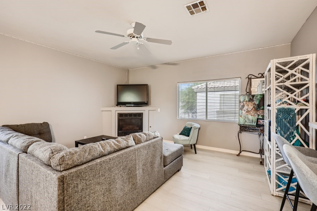 6800 Indian Chief Drive Unit: 204