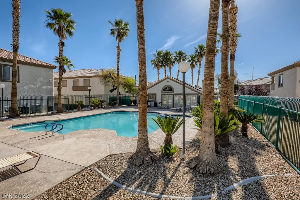 6800 Indian Chief Drive Unit: 204