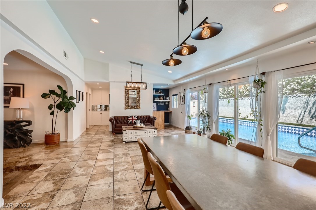 1554 Raindance Way