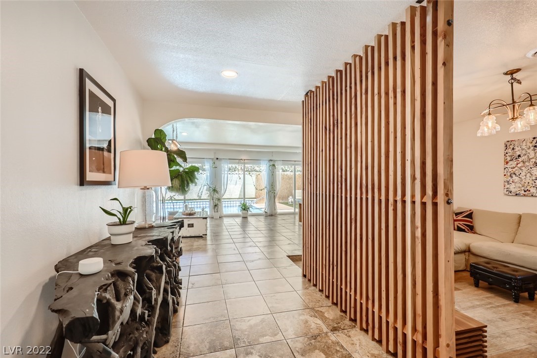 1554 Raindance Way