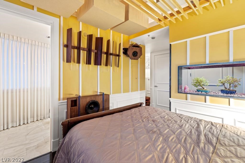 4471 Dean Martin Drive Unit: 701