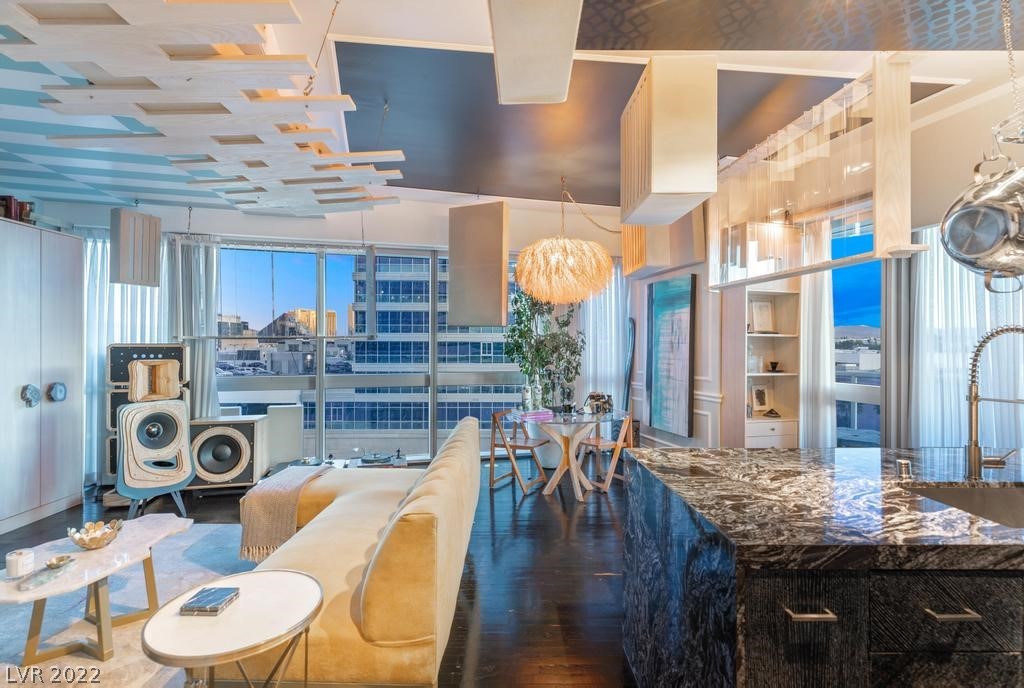4471 Dean Martin Drive Unit: 701