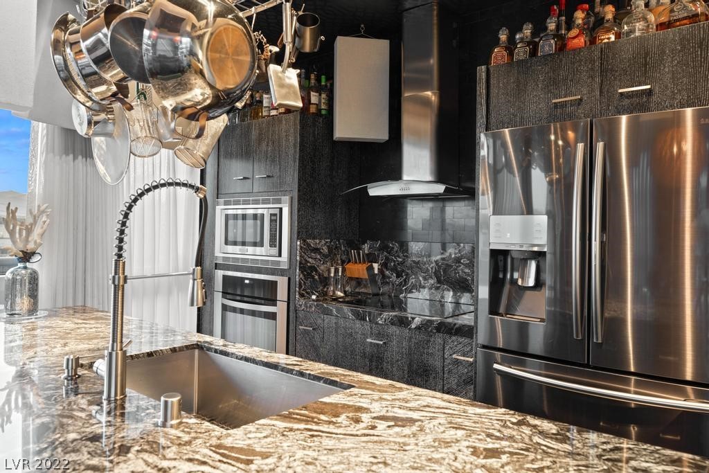 4471 Dean Martin Drive Unit: 701