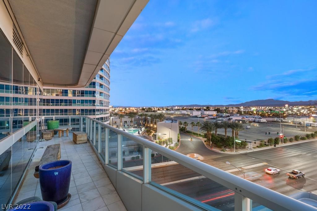 4471 Dean Martin Drive Unit: 701