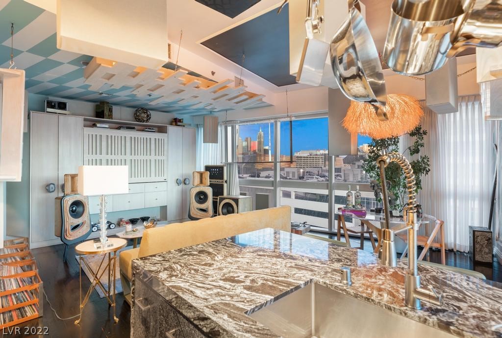 4471 Dean Martin Drive Unit: 701