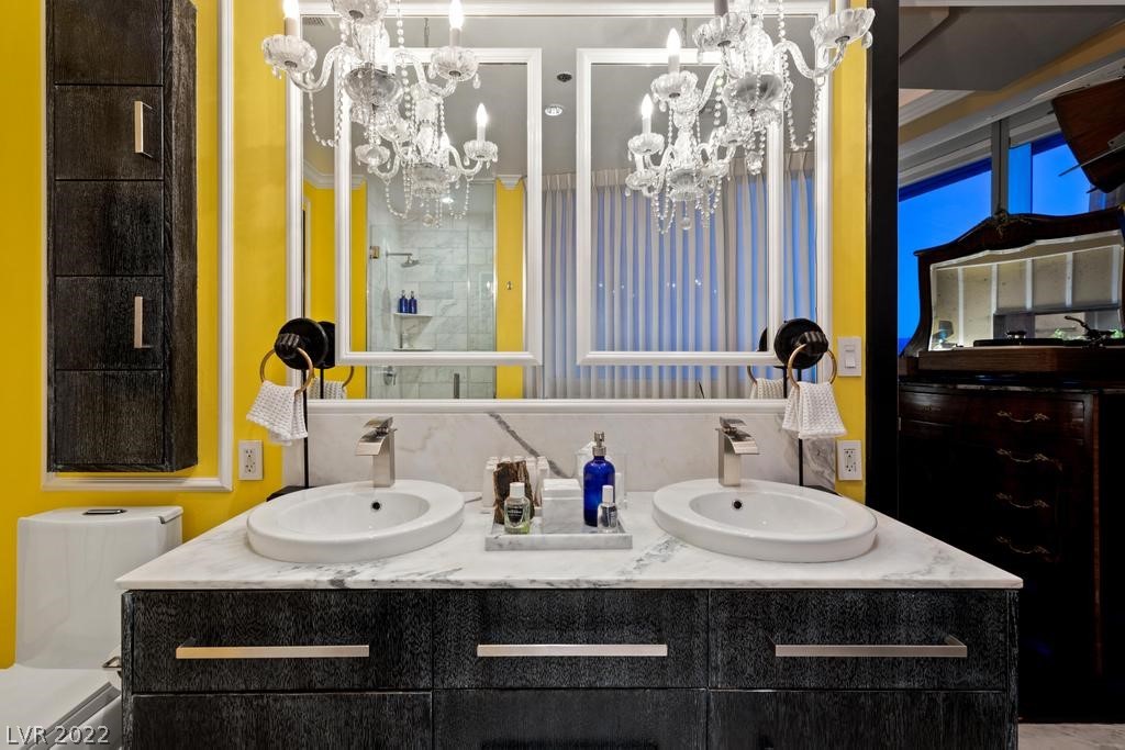 4471 Dean Martin Drive Unit: 701