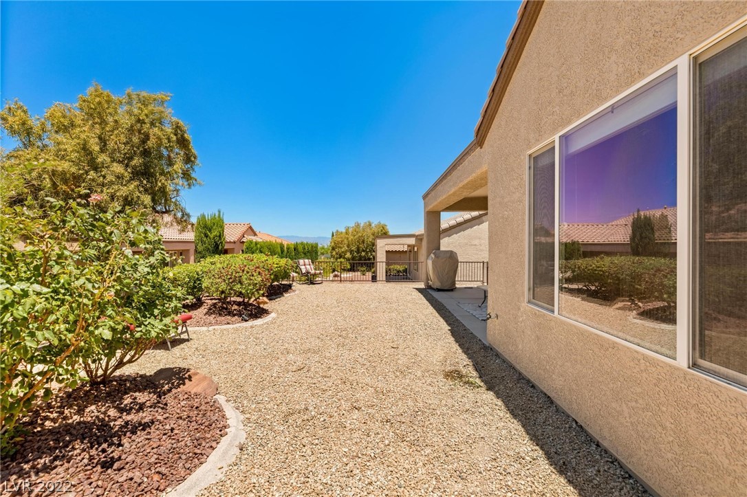 2105 Sawtooth Mountain Drive