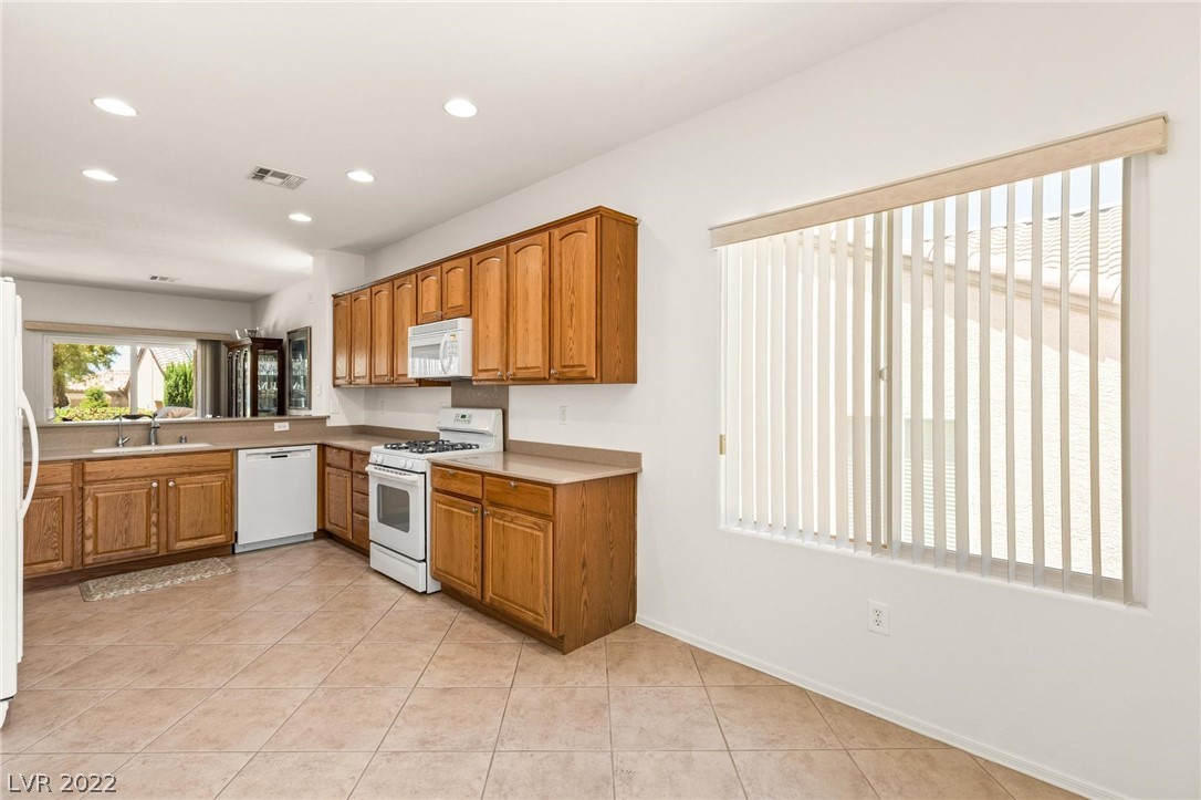 2105 Sawtooth Mountain Drive