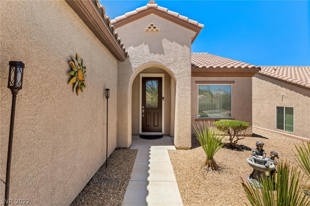 2105 Sawtooth Mountain Drive