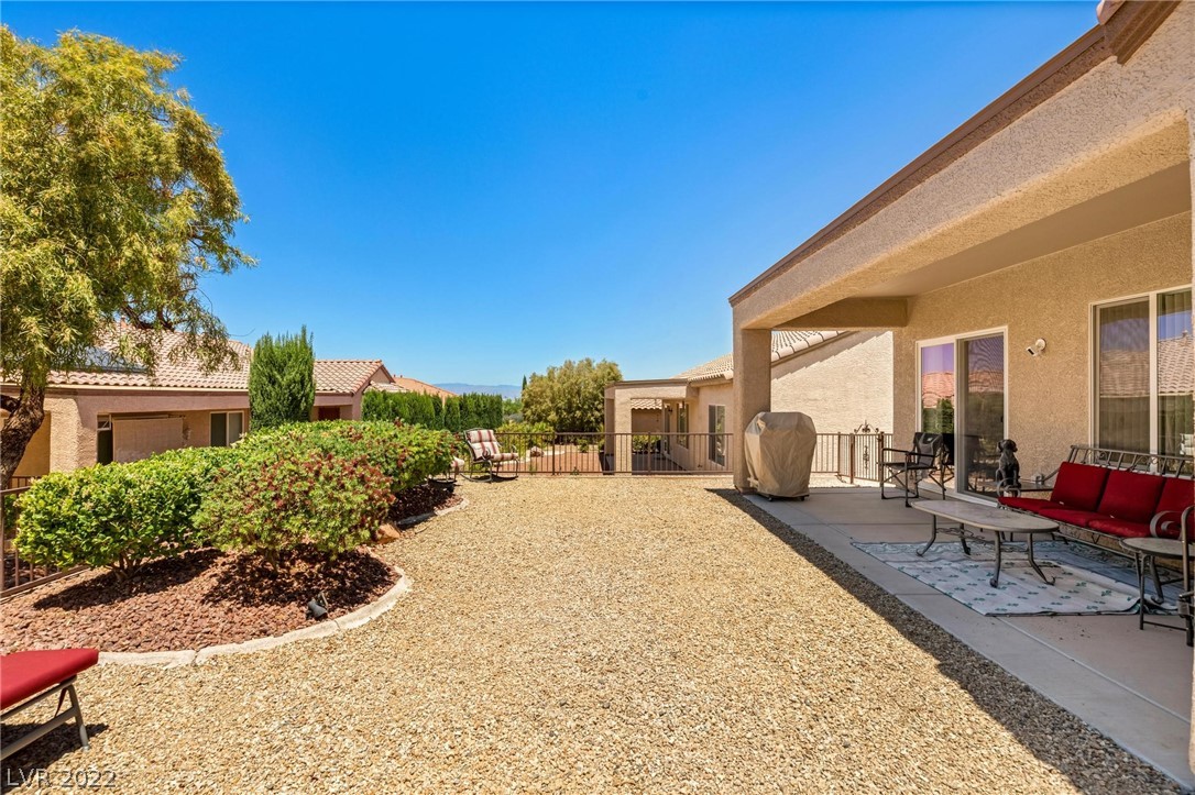 2105 Sawtooth Mountain Drive