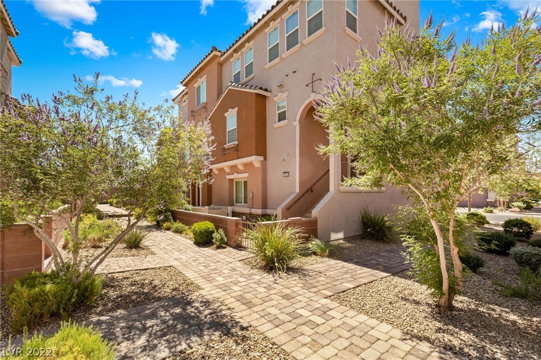 10022 Sable Point Street