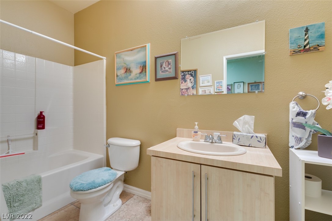 2615 W Gary Avenue Unit: 1047
