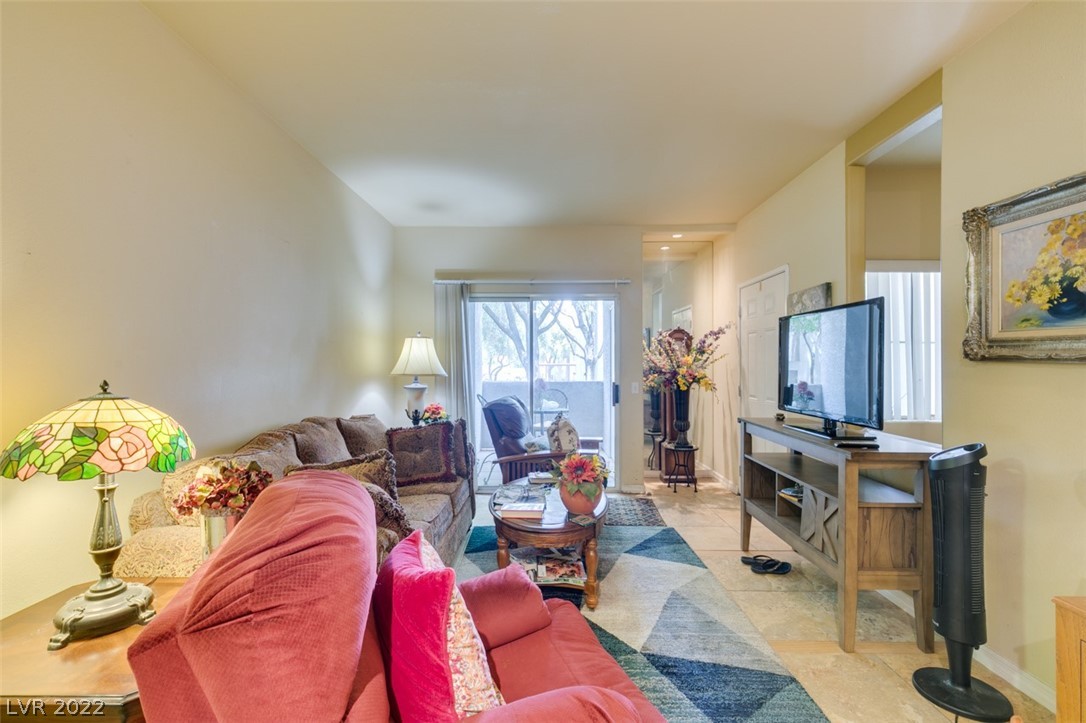 2615 W Gary Avenue Unit: 1047