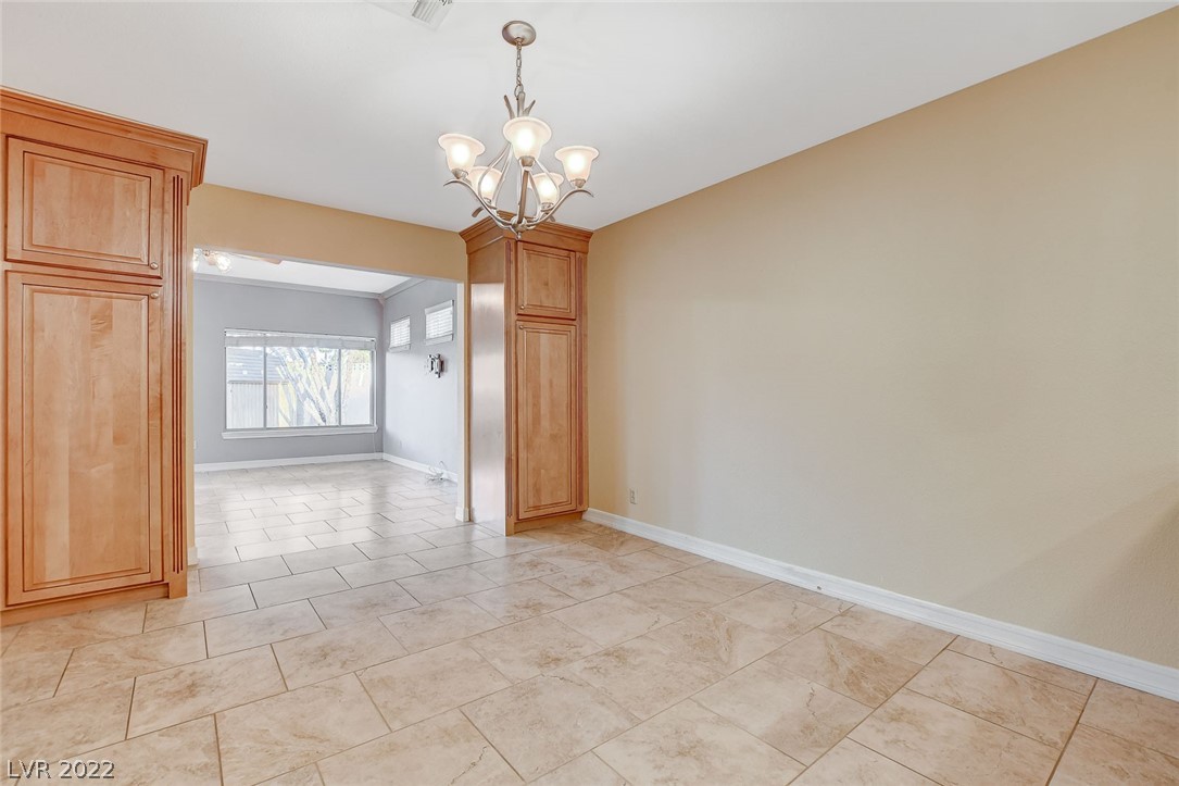 2431 La Casa Drive