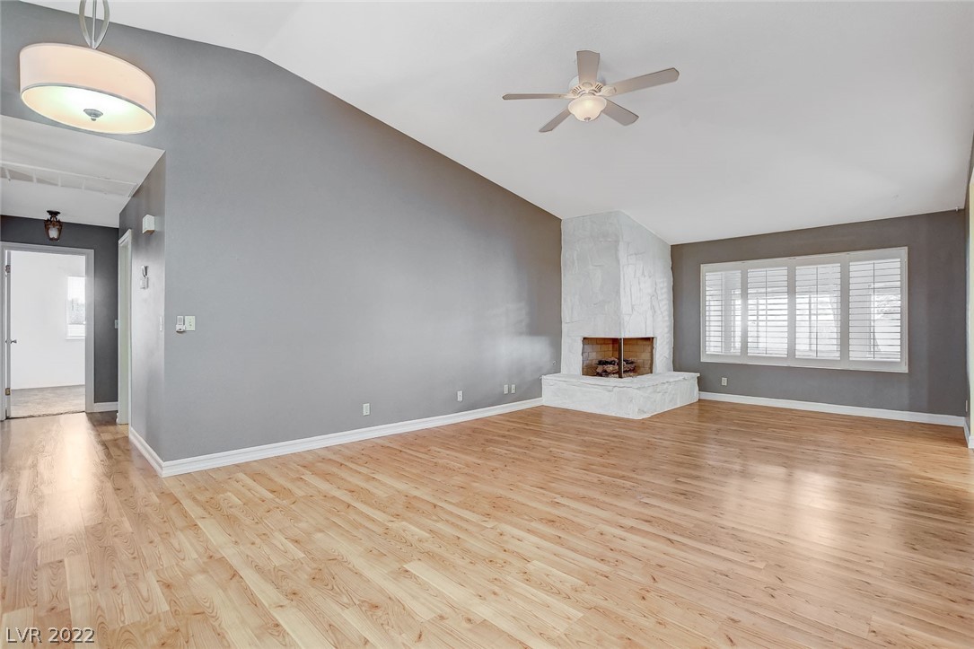 2431 La Casa Drive