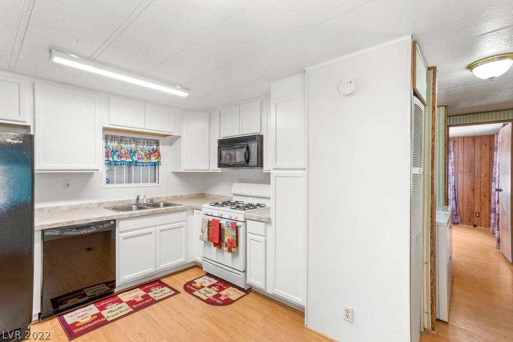 3306 Haleakala Drive