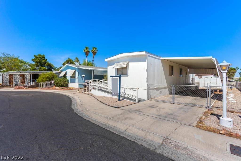 3306 Haleakala Drive